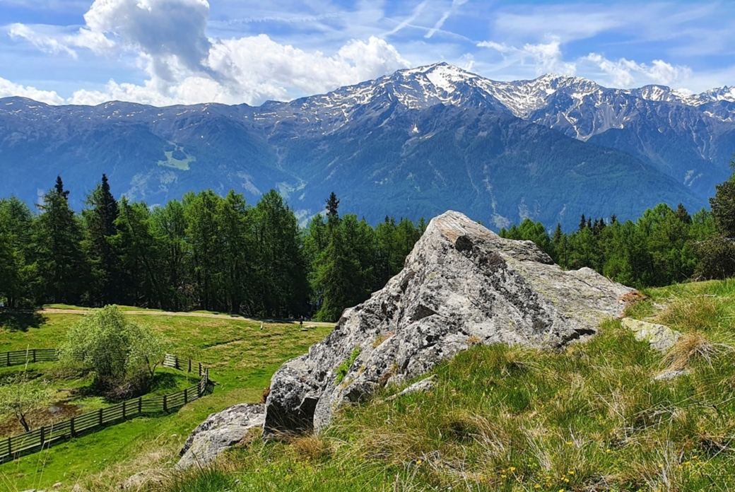 Yoga und Wandern – Kraft aus der Natur in Südtirol
