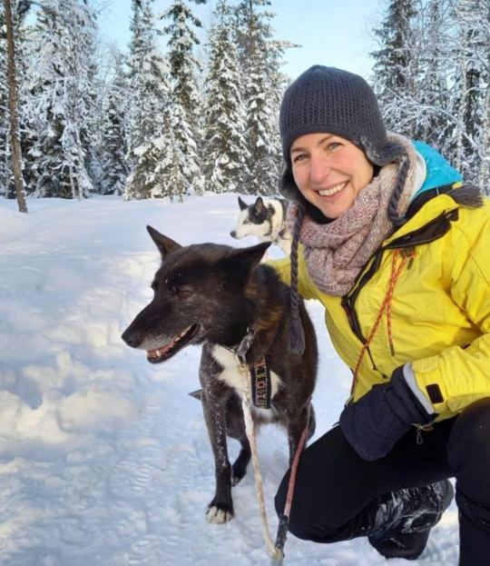 Winter in Schweden - Yoga, Nordlichter und Husky-Abenteuer